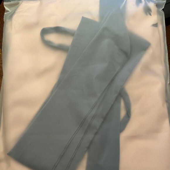 NWT Kimono Rope - Picture 2 of 3